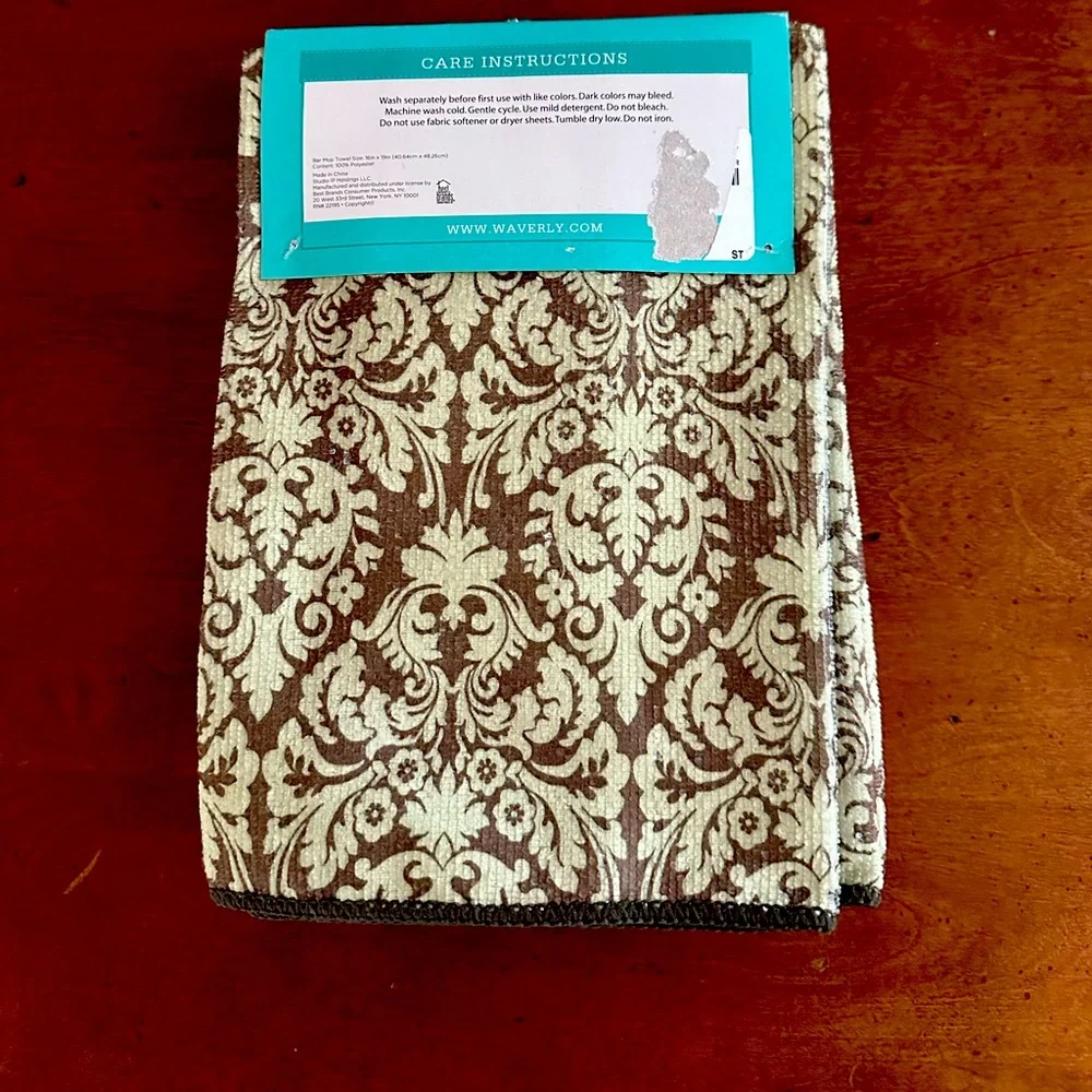 Waverly 4 pack paisley microfiber bar mop towels